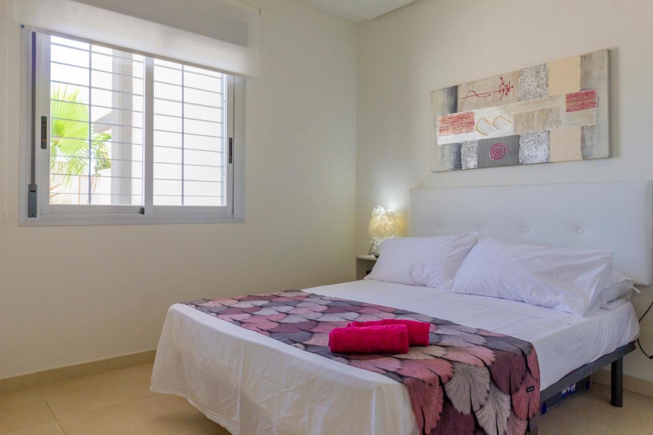 Bungalow Pink Garden Orihuela Luaran gambar