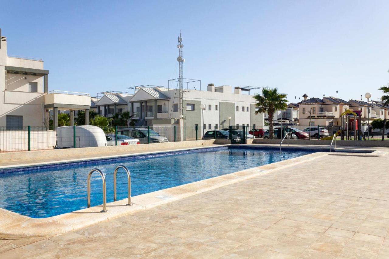 Bungalow Pink Garden Orihuela Luaran gambar